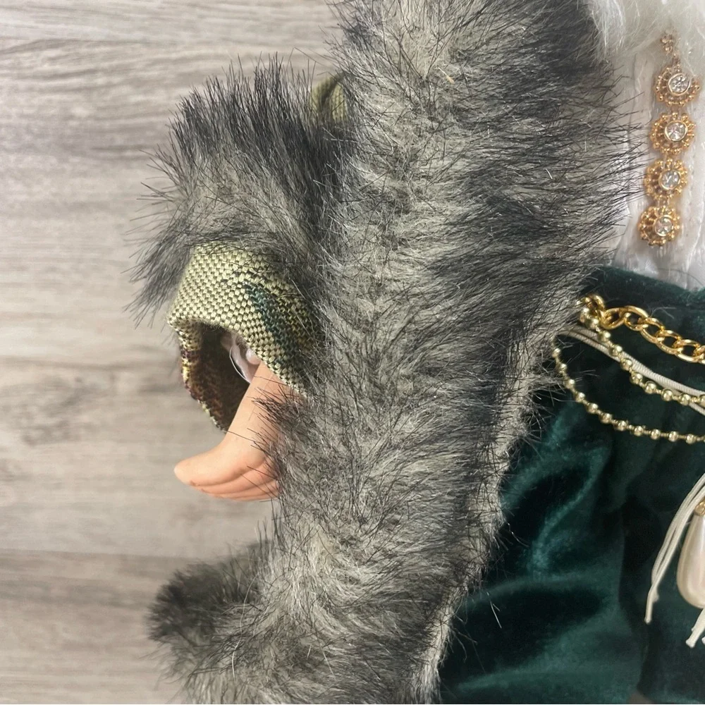 VNTG Russian-Style Santa Claus Father Christmas Doll Green Velvet Fur Trim 14”